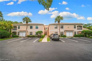 1044 Woodshire LN B101, Naples, FL 34105