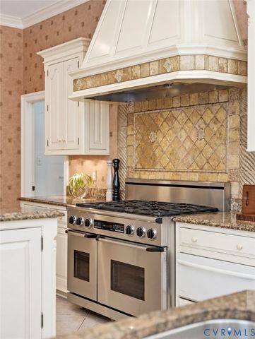 9601 Sloman Pl, Henrico, VA 23238