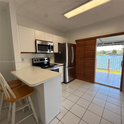 6980 NW 173rd Dr 607, Hialeah, FL 33015