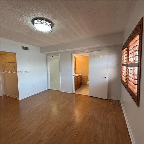 6980 NW 173rd Dr 607, Hialeah, FL 33015