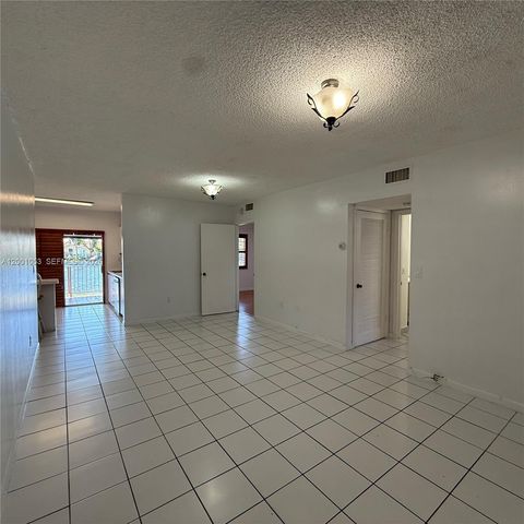 6980 NW 173rd Dr 607, Hialeah, FL 33015