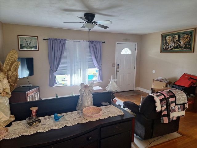 402 CICERO STREET NW, Port Charlotte, FL 33948