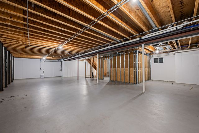 421 W Hawthorne Street, Arlington Heights, IL 60004