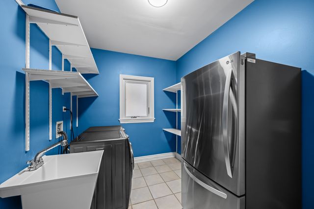 421 W Hawthorne Street, Arlington Heights, IL 60004