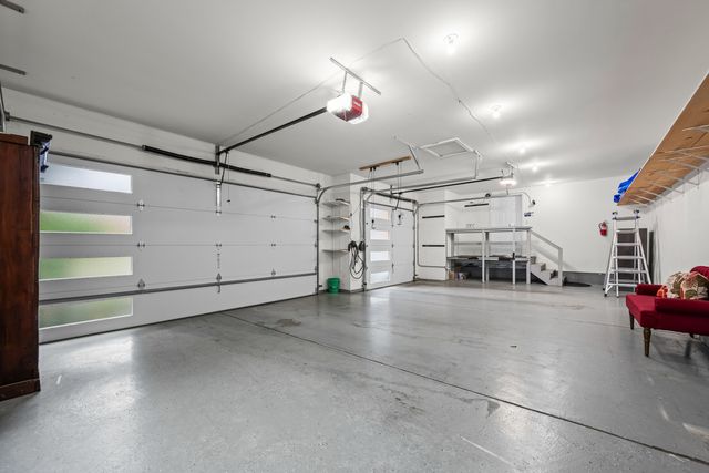 421 W Hawthorne Street, Arlington Heights, IL 60004