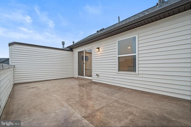 14303 YESLER AVE, Chantilly, VA 20151