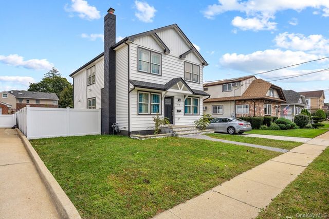 77 Kenny Avenue, Merrick, NY 11566