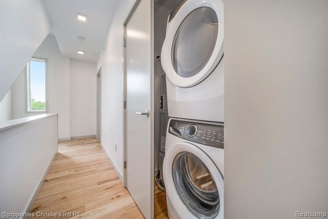 1450 Townsend Street, Detroit, MI 48214