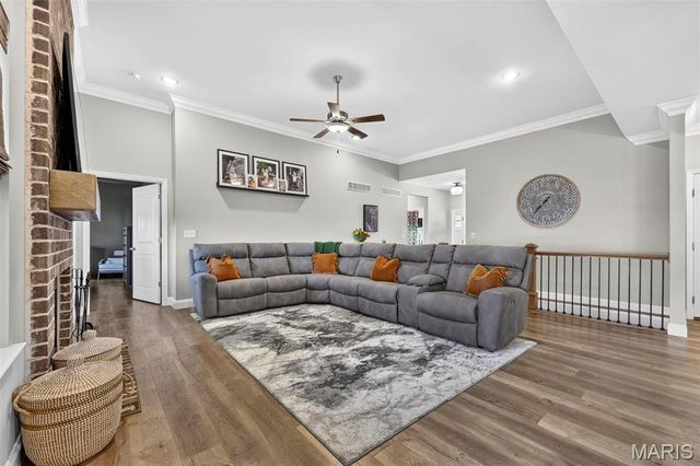 293 Laurens Spring Court, Lake St Louis, MO 63367