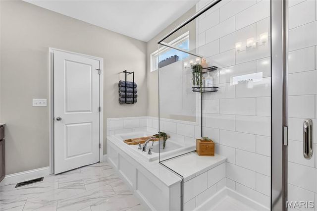 293 Laurens Spring Court, Lake St Louis, MO 63367