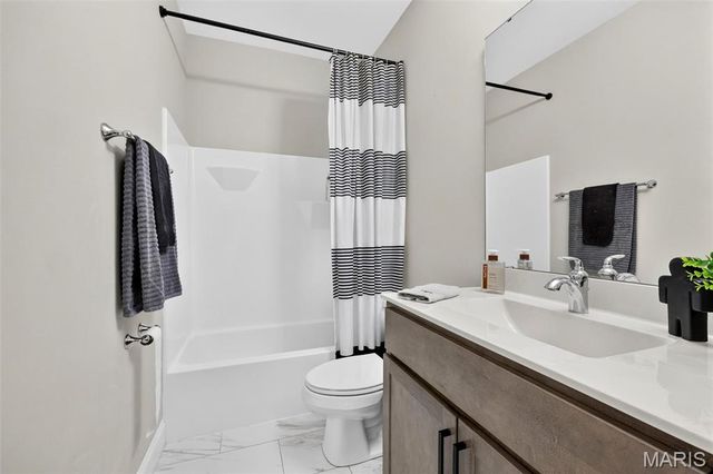 293 Laurens Spring Court, Lake St Louis, MO 63367