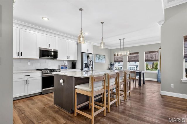 293 Laurens Spring Court, Lake St Louis, MO 63367