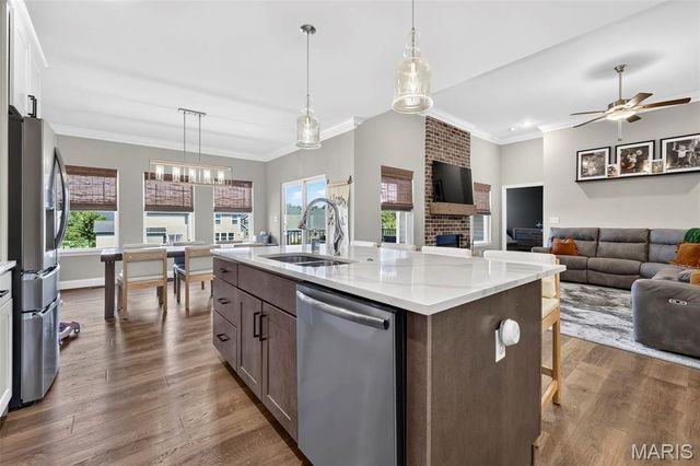 293 Laurens Spring Court, Lake St Louis, MO 63367