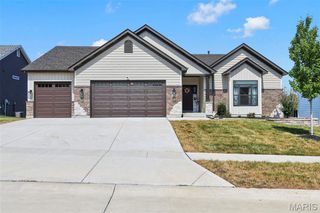 293 Laurens Spring Court, Lake St Louis, MO 63367