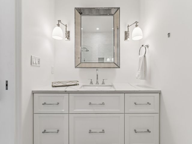 13 La Garza Ct, Alys Beach, FL 32461