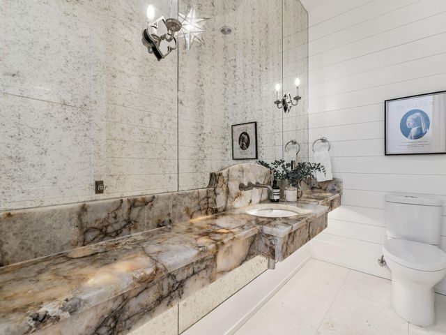 13 La Garza Ct, Alys Beach, FL 32461