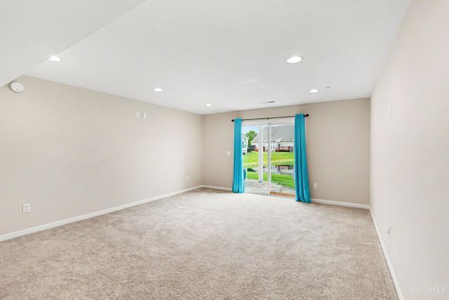 3300 Snowcreek Falls Lane, Deerfield Twp., OH 45039