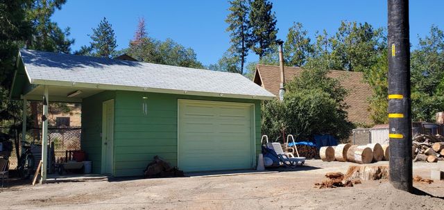 301 Capinero Drive, California Hot Springs, CA 93207