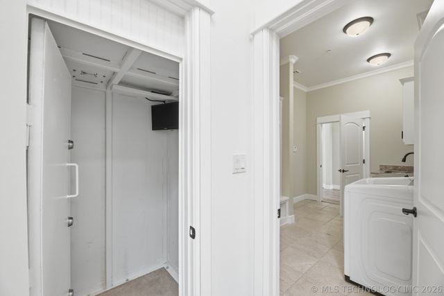 8402 S Nogales Street W, Tulsa, OK 74132