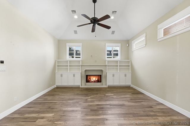 8402 S Nogales Street W, Tulsa, OK 74132