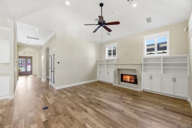 8402 S Nogales Street W, Tulsa, OK 74132