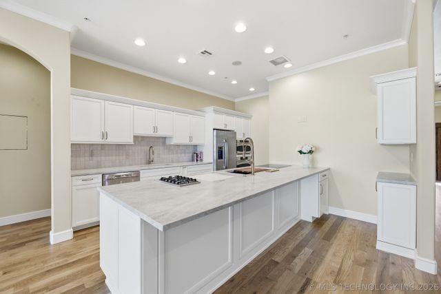 8402 S Nogales Street W, Tulsa, OK 74132