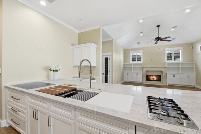 8402 S Nogales Street W, Tulsa, OK 74132