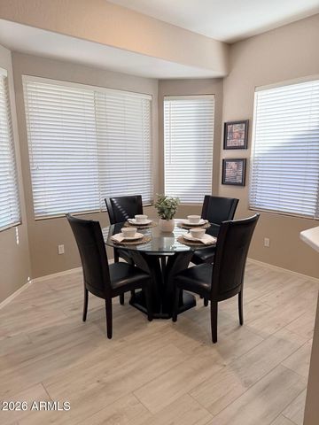 6028 W KRISTAL Way, Glendale, AZ 85308