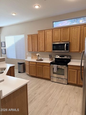 6028 W KRISTAL Way, Glendale, AZ 85308