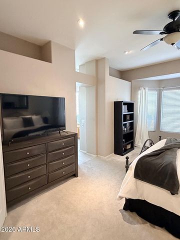 6028 W KRISTAL Way, Glendale, AZ 85308