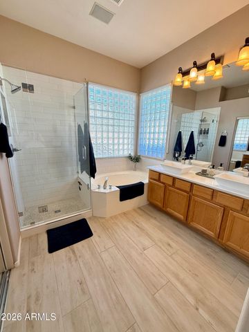 6028 W KRISTAL Way, Glendale, AZ 85308