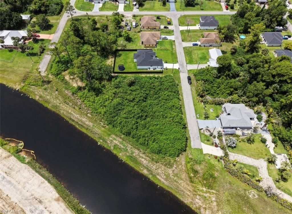 1208 Flora AVE N, LEHIGH ACRES, FL 33971 — photo 5