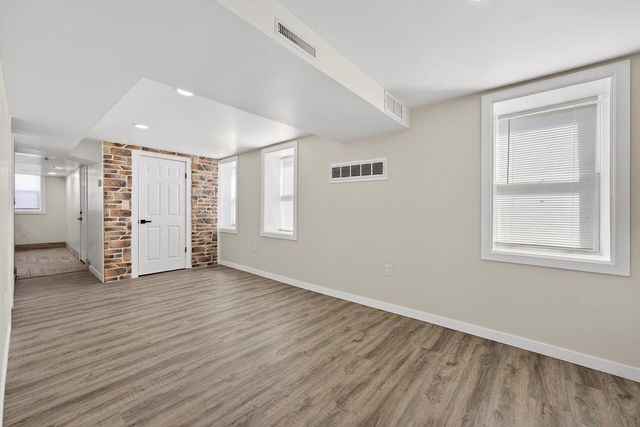 716 Rogers STREET, Milwaukee, WI 53204