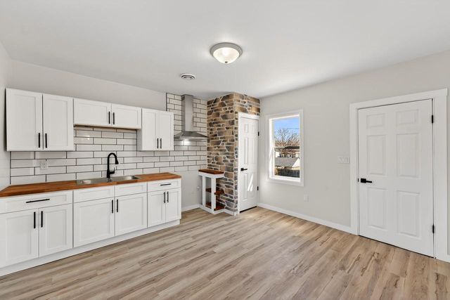 716 Rogers STREET, Milwaukee, WI 53204