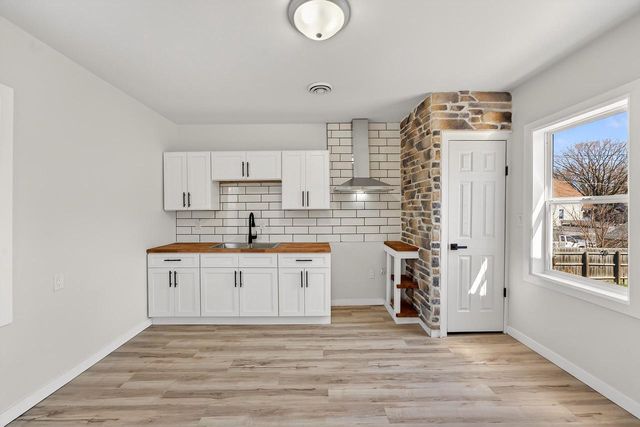 716 Rogers STREET, Milwaukee, WI 53204