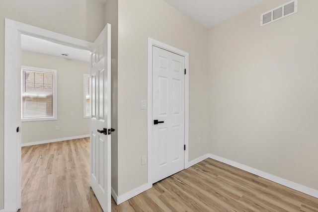 716 Rogers STREET, Milwaukee, WI 53204