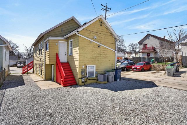 716 Rogers STREET, Milwaukee, WI 53204