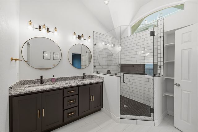 6770 Daren Drive, Fort Worth, TX 76137