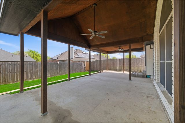 6770 Daren Drive, Fort Worth, TX 76137