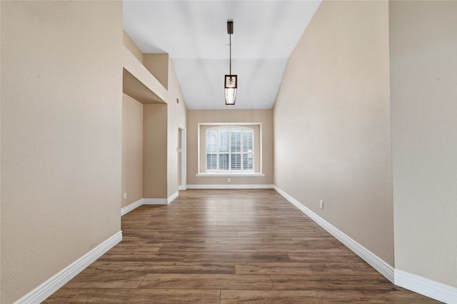 6770 Daren Drive, Fort Worth, TX 76137