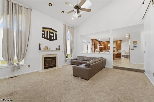 42 Margaret Dr, Franklin Twp., NJ 08873