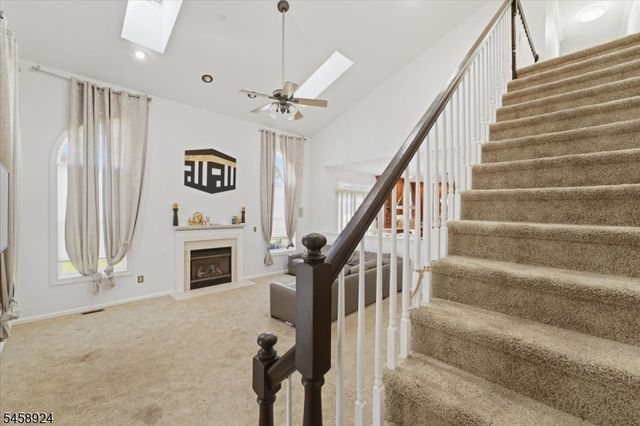 42 Margaret Dr, Franklin Twp., NJ 08873