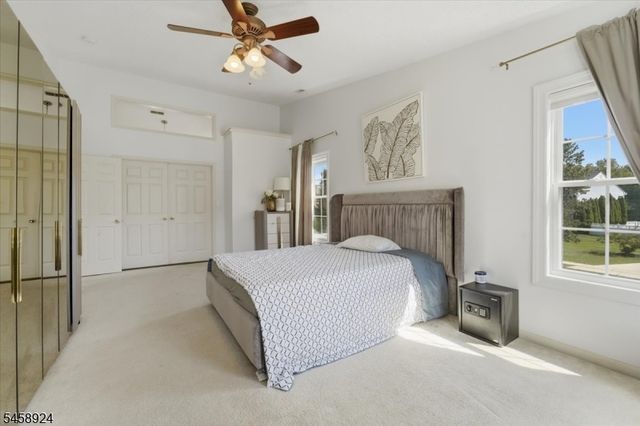 42 Margaret Dr, Franklin Twp., NJ 08873