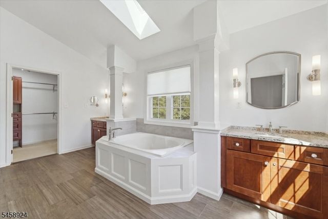 42 Margaret Dr, Franklin Twp., NJ 08873