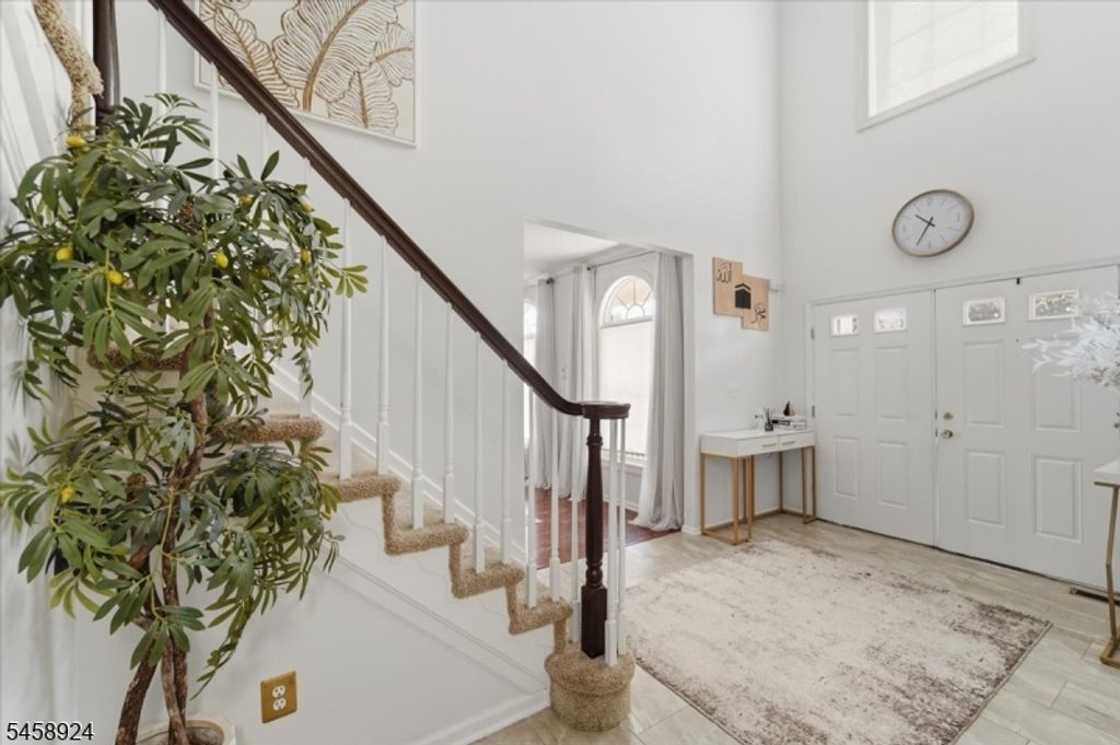 42 Margaret Dr, Franklin Twp., NJ 08873 — photo 3