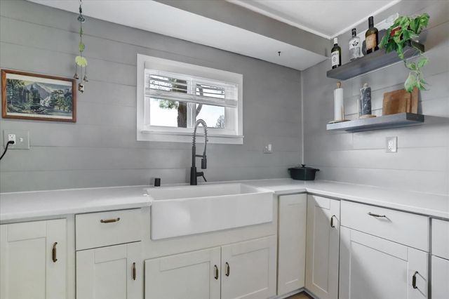 190 Upper Slate Creek Rd, Grass Valley, CA 95945