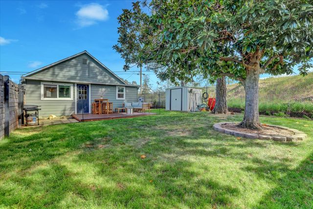 190 Upper Slate Creek Rd, Grass Valley, CA 95945