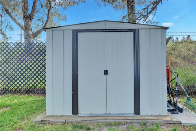 190 Upper Slate Creek Rd, Grass Valley, CA 95945