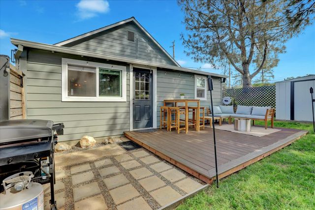 190 Upper Slate Creek Rd, Grass Valley, CA 95945