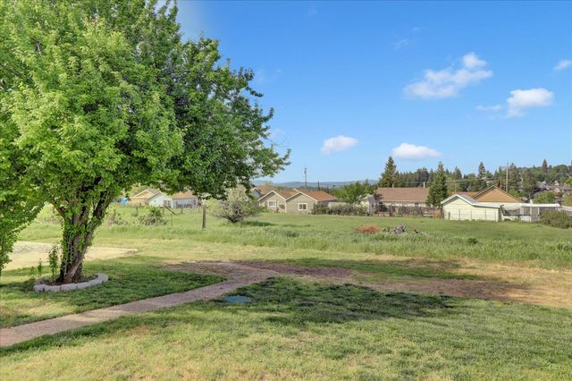 190 Upper Slate Creek Rd, Grass Valley, CA 95945